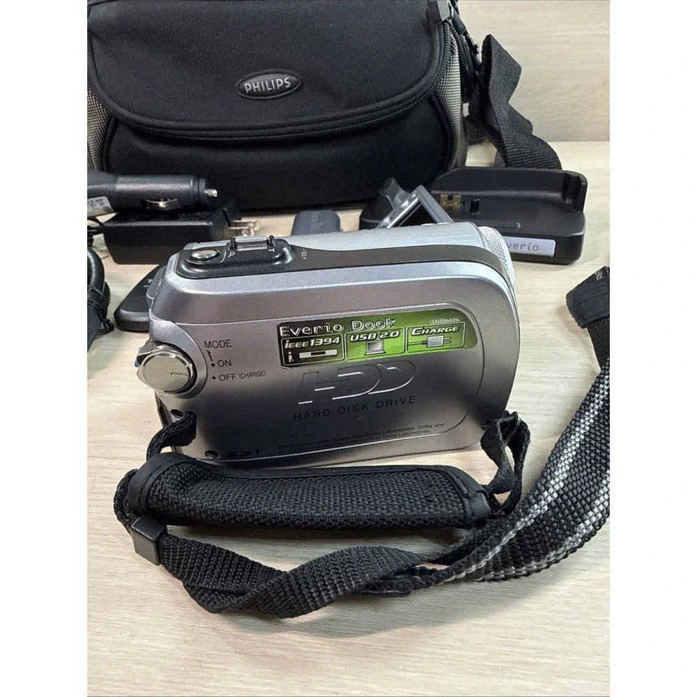 JVC Everio GZ-MG155U Black LCD 800x Digital Zoom Handheld MiniDV Camcorder WORKS